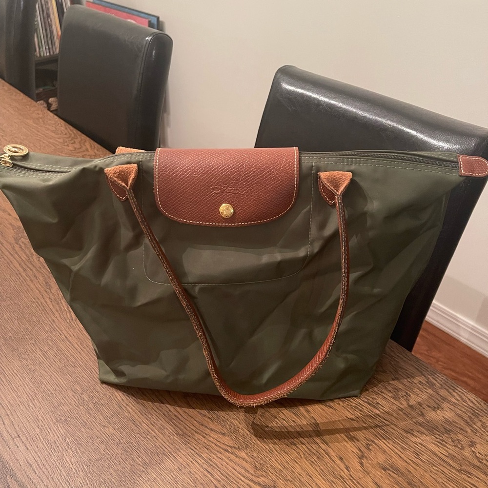 Longchamp Tote bag in green